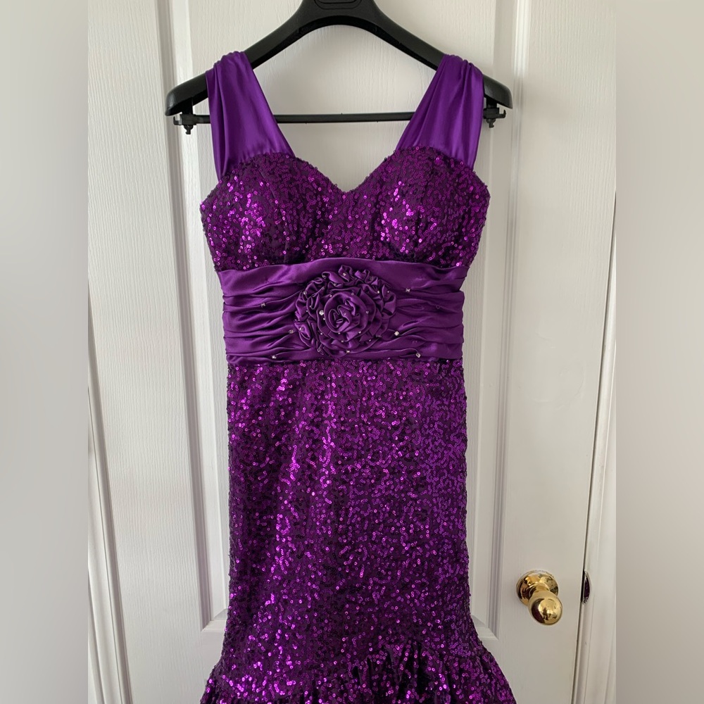 Wedding guest dress